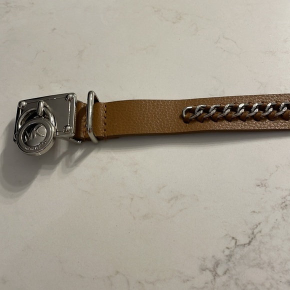 193. Michael Kors faux leather belt with silver MK lock detail on buckle - Picture 2 of 9